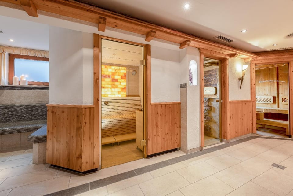 Hotel Augarten Hotel in Neustift im Stubaital