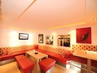Bar/lounge