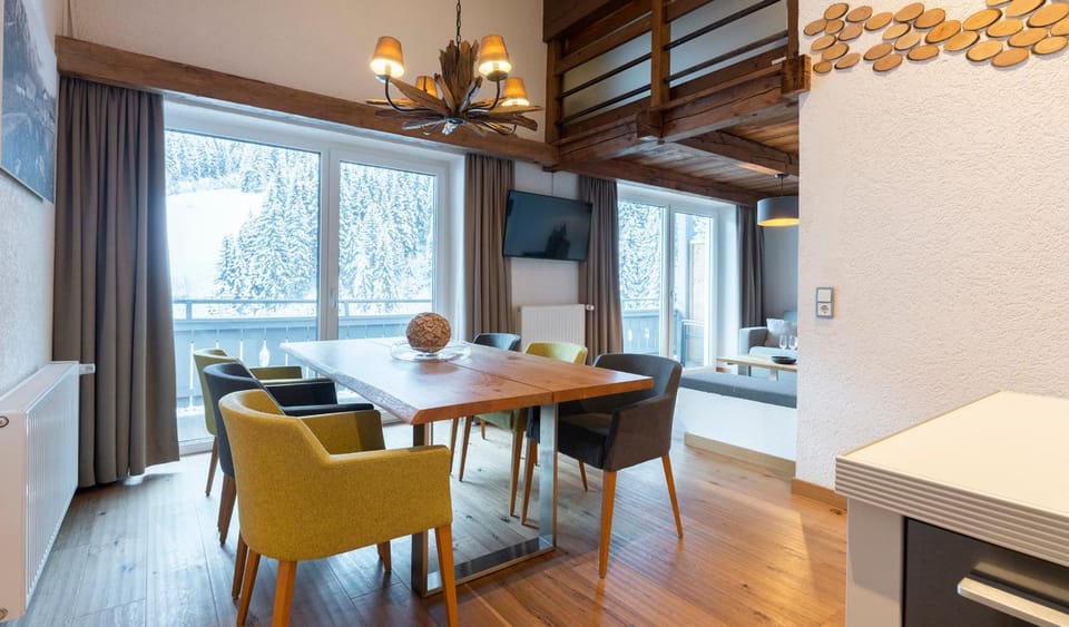 Hotel Residenz Hochalm - inklusive Joker Card im Sommer Hotel in Salzburgerland