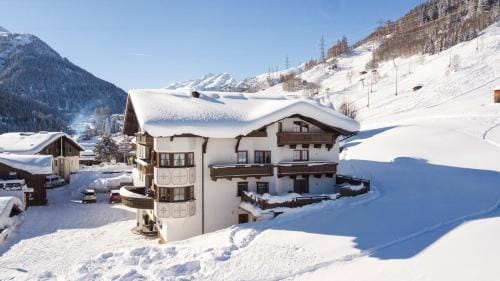 Landhaus Strolz Hotel in Saint Anton am Arlberg