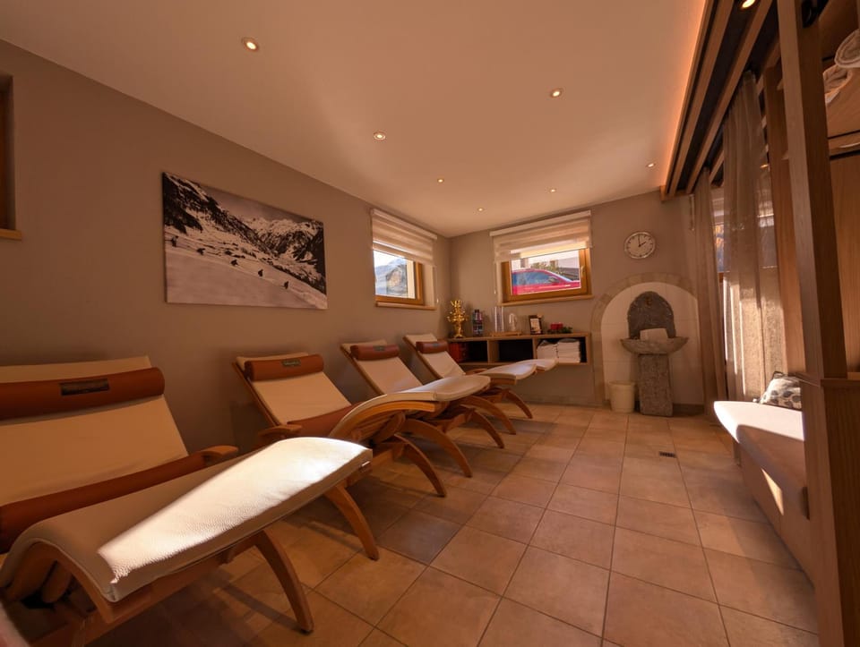 Hotel Garni Schonblick Hotel in Trentino-South Tyrol