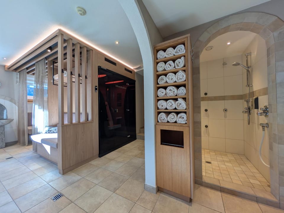 Hotel Garni Schonblick Hotel in Trentino-South Tyrol