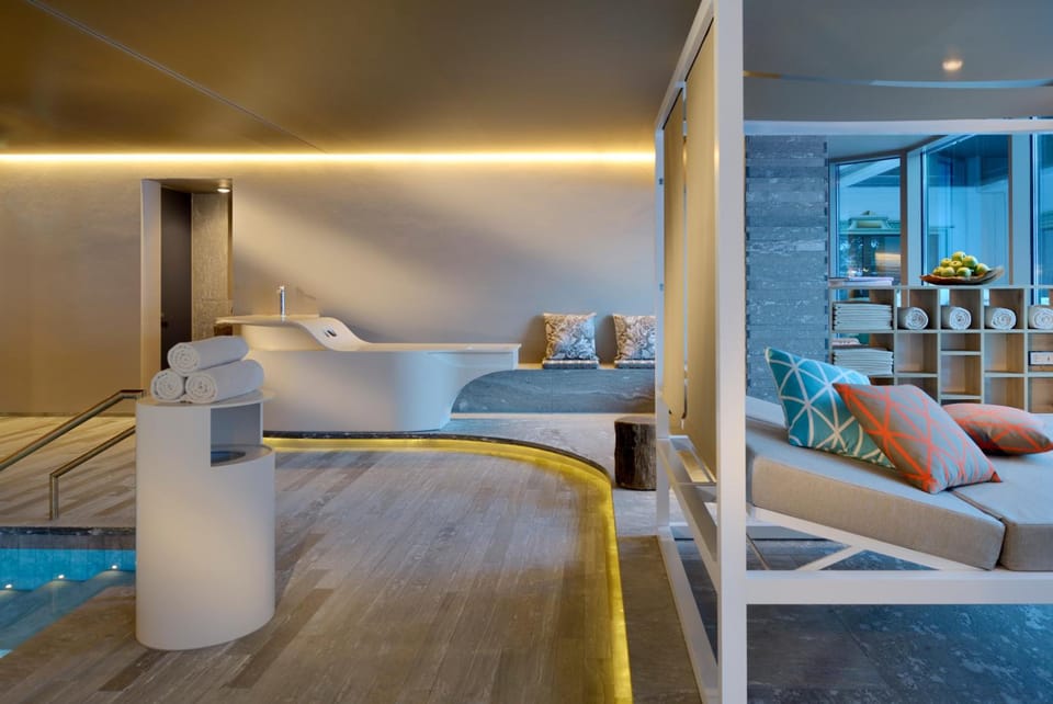 Bar/lounge
