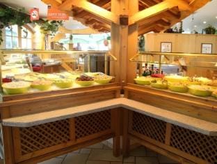 Oldtimer Motorhotel Guntramsdorf Hotel in Austria