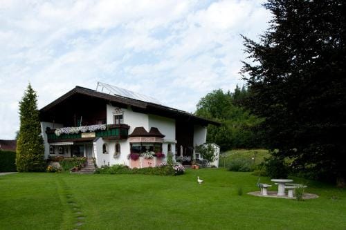 Haus Moosbrugger Hotel in Tyrol