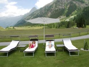 Pension Steinkogel Hotel in Trentino-South Tyrol
