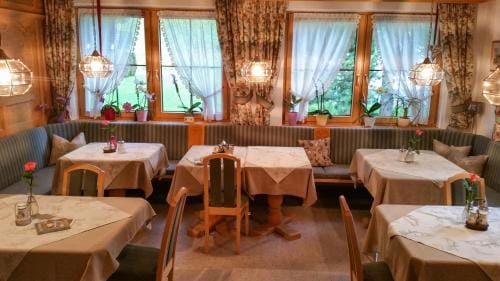 Pension Iris Hotel in Lech