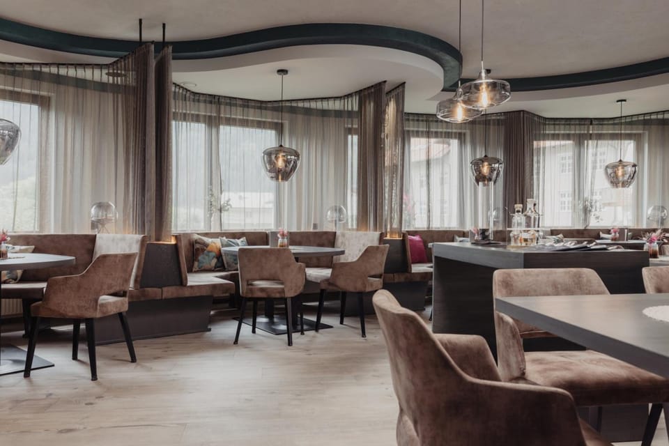 Hotel Kreuz Hotel in Trentino-South Tyrol