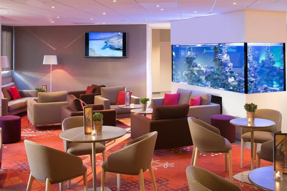 Bar/lounge