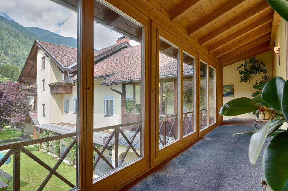 Hotel Post Hotel in Carinthia, Austria