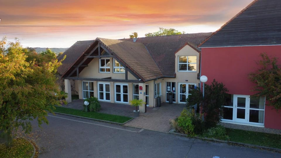 Hotel Nell - Axelle - Maison Tassoni Hotel in Vernon