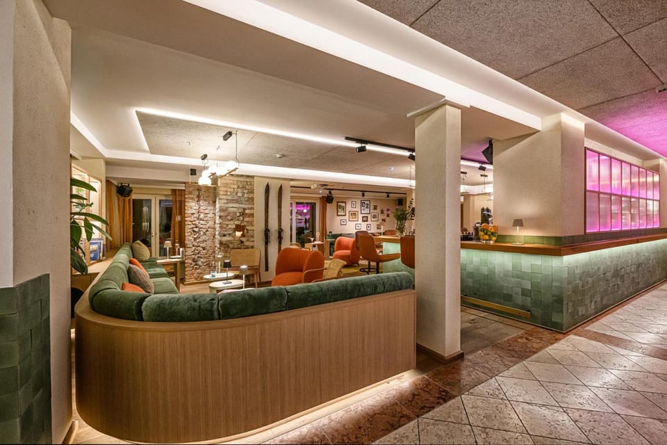 Bar/lounge