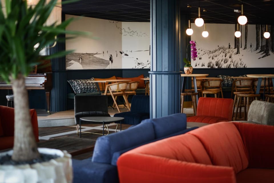 Bar/lounge