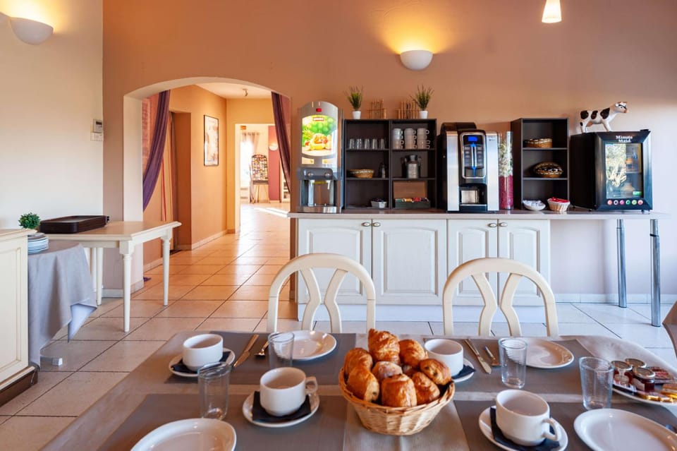 Residhotel Golf Grand Avignon Apartment hotel in Vedène