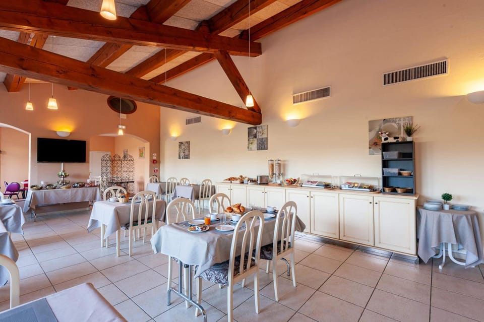 Residhotel Golf Grand Avignon Apartment hotel in Vedène