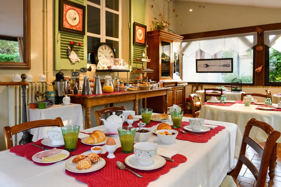 Logis Hotel Villa Marjane Hotel in Orléans