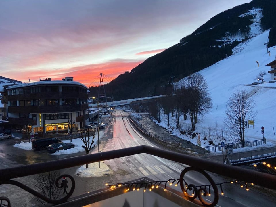 Hotel Auwirt Zentrum Hotel in Saalbach-Hinterglemm