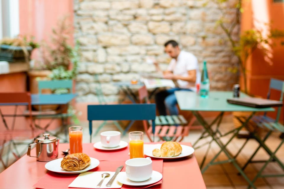 Au Patio Morand Hotel in Lyon