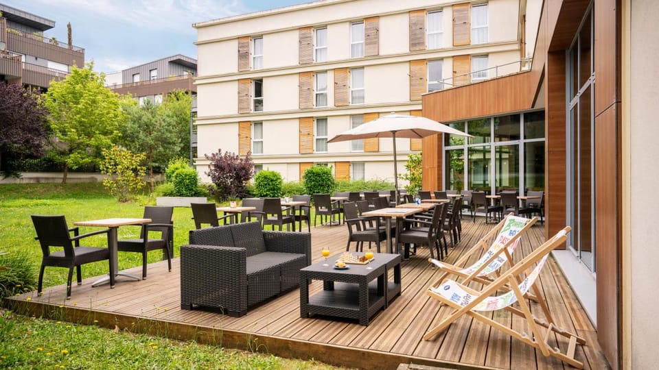 Residhome Paris-Guyancourt Apartment hotel in Île-de-France
