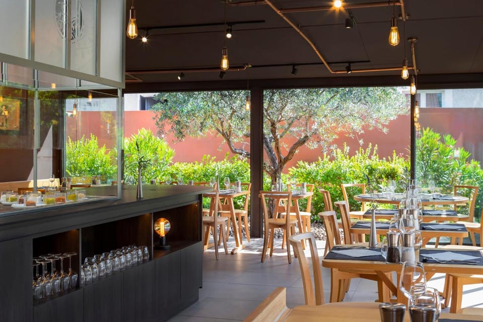 Terre de Provence Hotel & Spa Hotel in Le Pontet