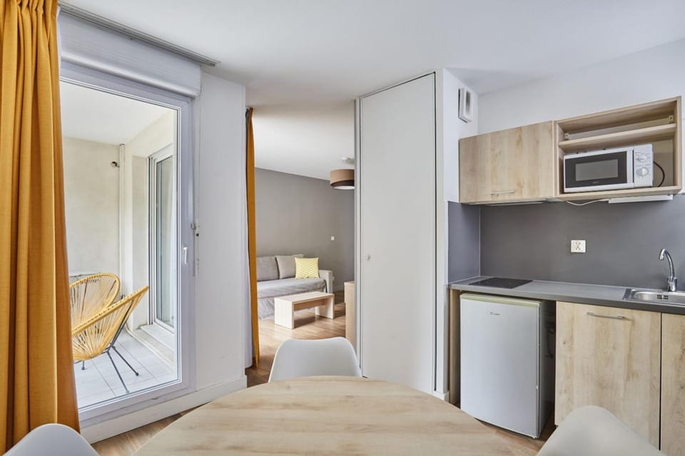 Appart'hotel Odalys City - Aix en Provence Ouest Apartment hotel in Aix-en-Provence