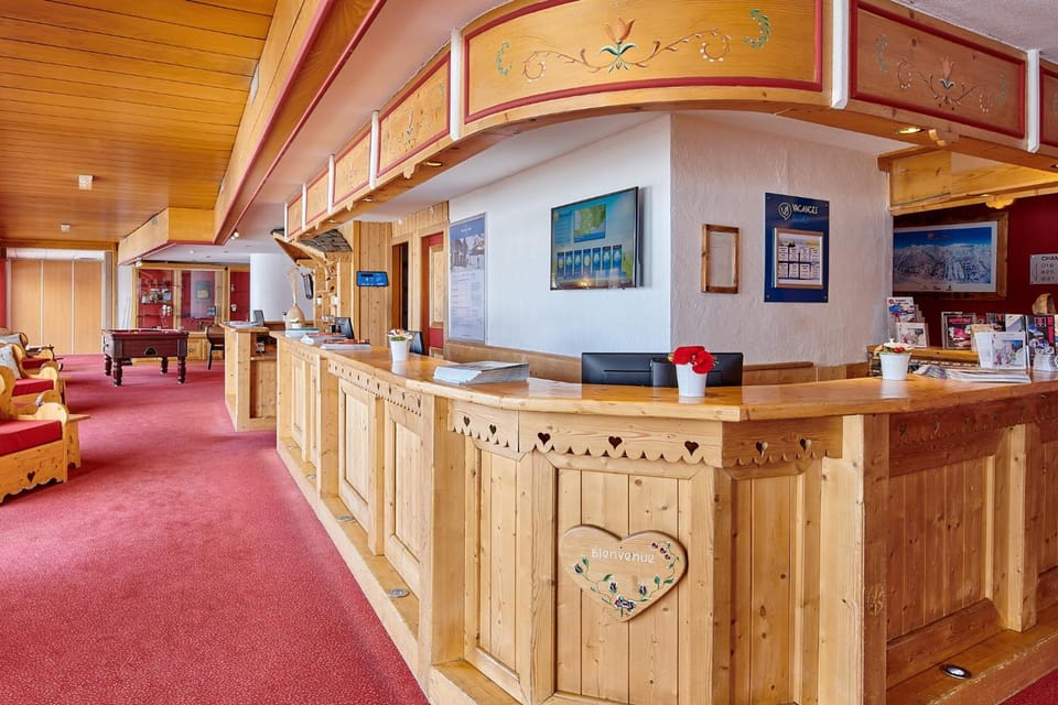 Hotel L'Eden des Cimes - Vacances Bleues - Belle Plagne 2100 Hotel in Mâcot-la-Plagne