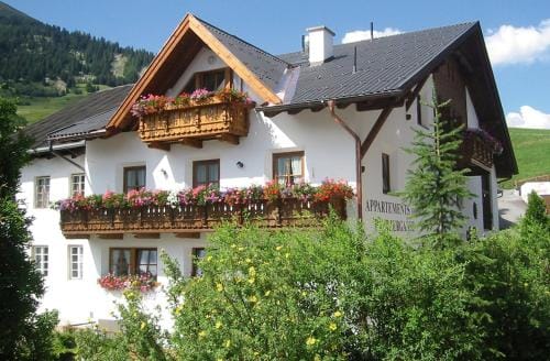 Hotel Appartement Platzergasse Hotel in Serfaus