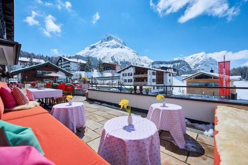 Boutique-Hotel Schmelzhof Hotel in Lech