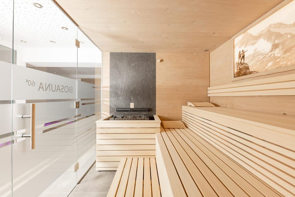 Hotel Alphof Stubaital Hotel in Tyrol