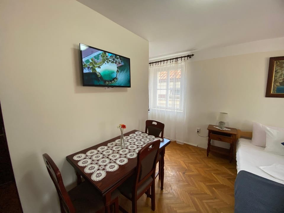 Beatrix Suites Hotel in Budva