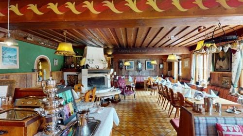 Hotel Schlosswirt Hotel in Carinthia, Austria