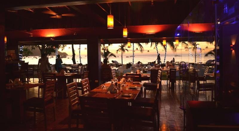 Café de Playa beach front restaurant and suites Hotel in Coco