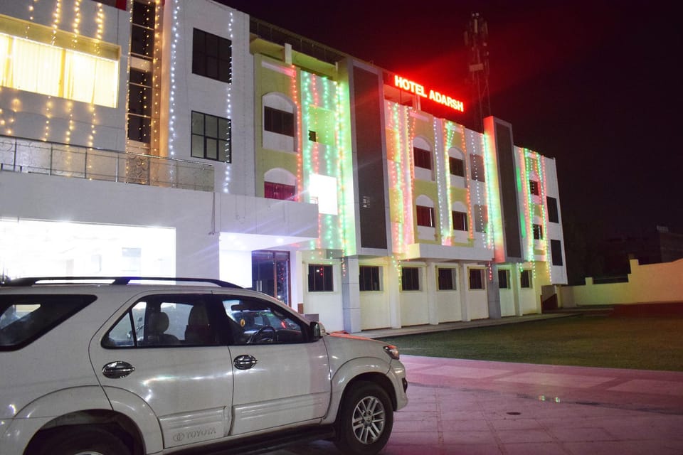 Hotel Adarsh Hotel in Maharashtra
