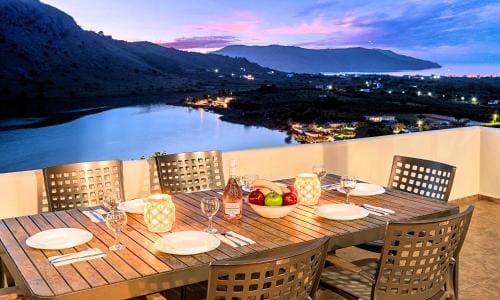 Du Lac Villas Hotel in Crete