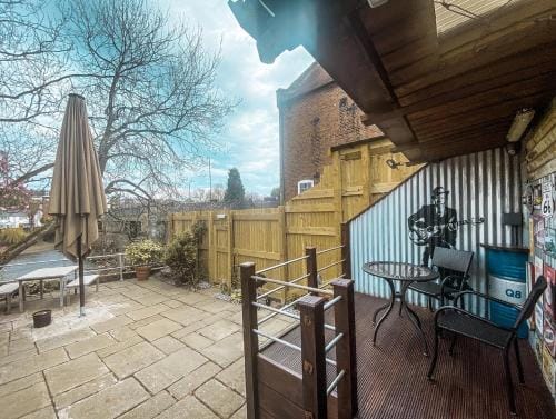 The Terrace at Riverside Suites Hotel in England