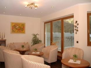 Hotel-Garni Almhof Hotel in Mayrhofen