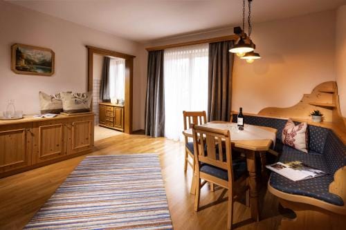 Landgasthof Leopoldhof Hotel in Salzburgerland