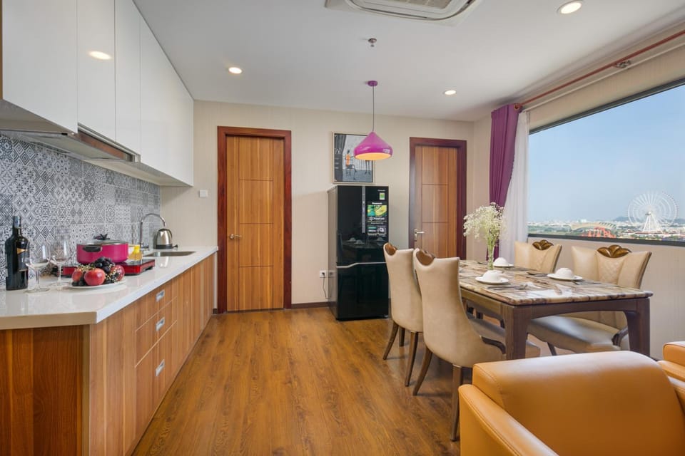 Lavender Riverside Hotel Hotel in Da Nang
