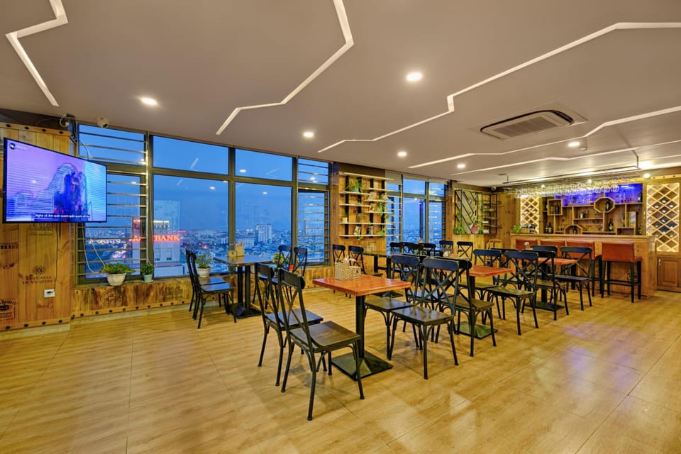 Lavender Riverside Hotel Hotel in Da Nang