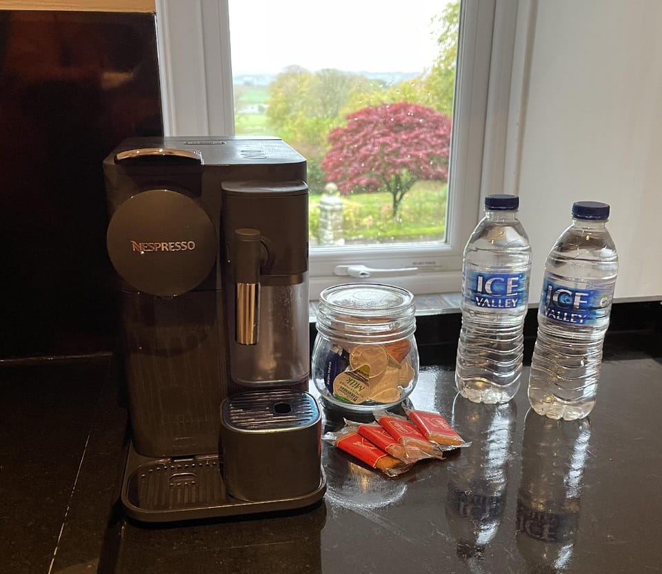 1-Bed Studio Apartment nr Cockermouth Hotel in Allerdale District