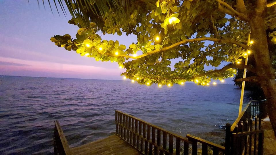 Hotel Leaf on Lagoon Hotel in Negombo