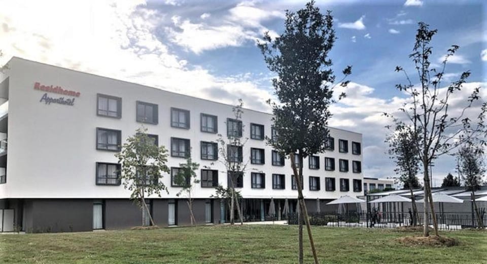 Residhome Senart Apartment hotel in Île-de-France