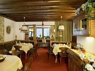 Haus Bergkristall Hotel in Saint Anton am Arlberg