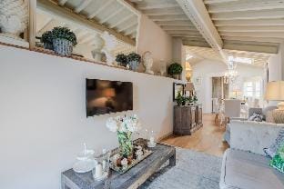 Casa Laura, a Terrace above Lucca Hotel in Capannori