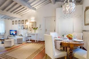 Casa Santa Zita in Lucca Hotel in Capannori