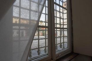 Casa Opera in Lucca with 2 bedrooms and 2 bathrooms Hotel in Capannori