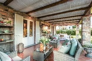 Villa Pemola in Capannori Hotel in Capannori