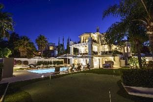 Fantastic Luxury Villa near Marbella Hotel in Marbella