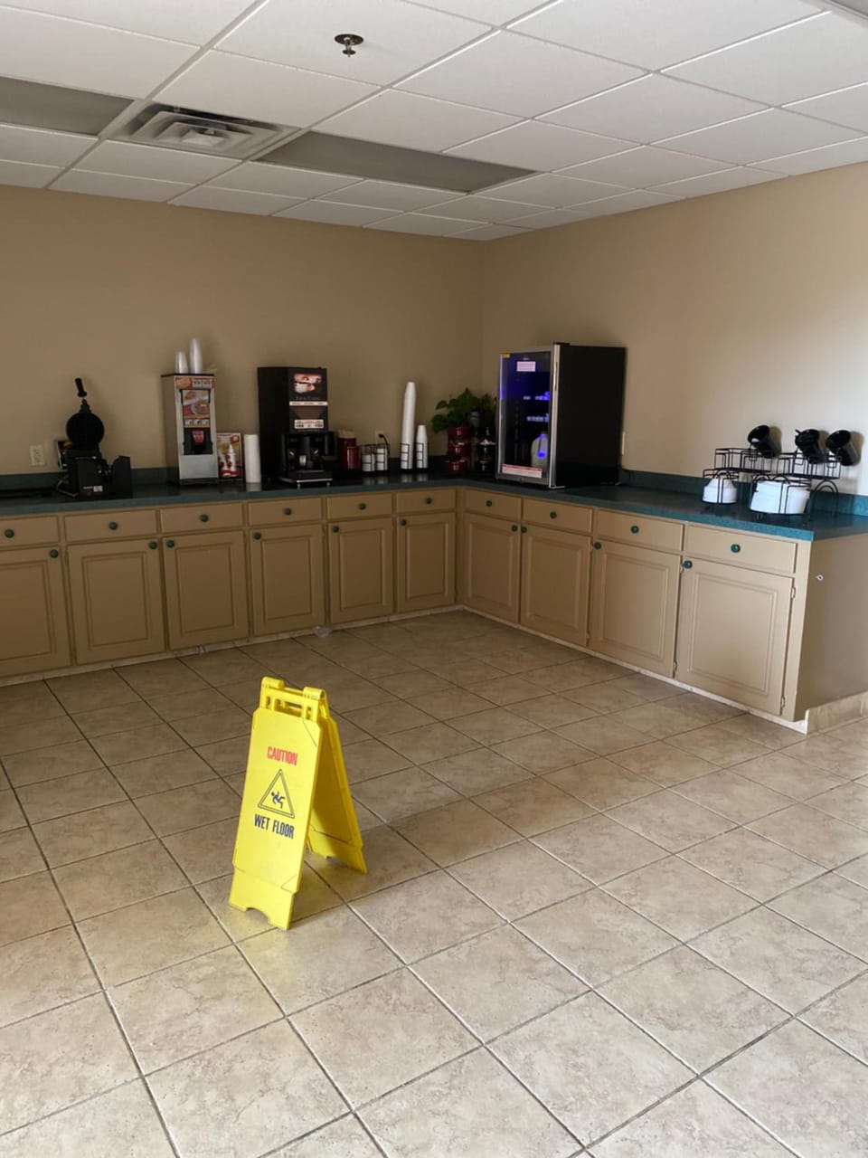 COLLINS INN & SUITES Hotel in Mississippi