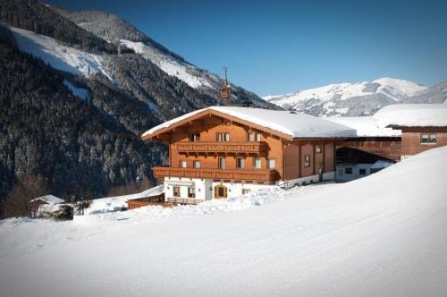 Ferienhof Wolflbauer Hotel in Salzburgerland